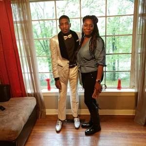 Meet your Posher, Antoinette